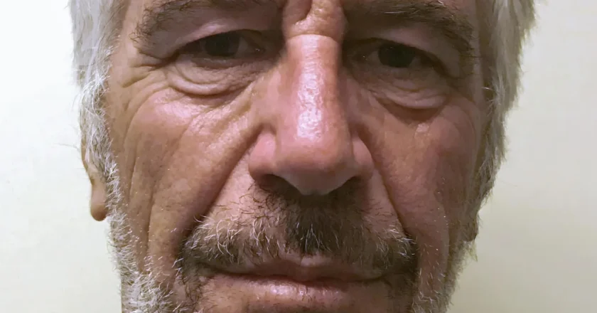 Após condenação, documentos do caso Epstein expõem teia de influências e contatos de poder