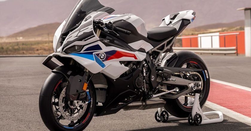Confira detalhes e valor da BMW S 1000 RR da Juliette