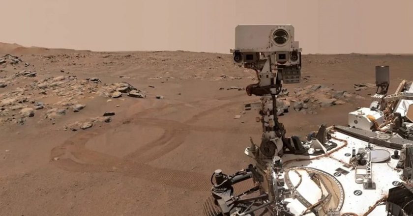 Mineral raro é encontrado por Rover Perseverance em Marte, associado a pedras preciosas