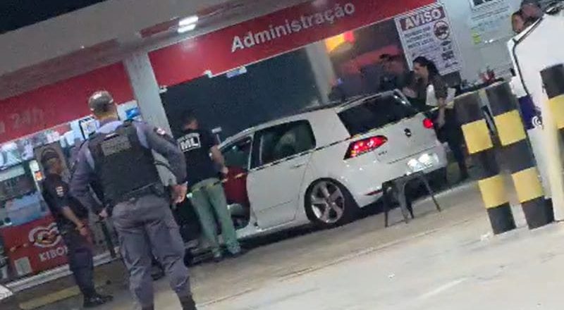 Execução de dois adolescentes em posto de gasolina de Manaus assusta a comunidade durante a noite