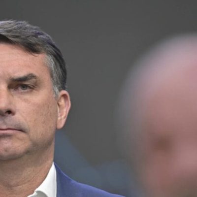 Flávio apresenta várias exigências antes de aceitar o desafio de Lula; defesa classifica pedido como “aberração jurídica