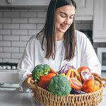 Cuidados essenciais de hidratação e nutrição no início do tratamento com GLP-1 para minimizar desconfortos